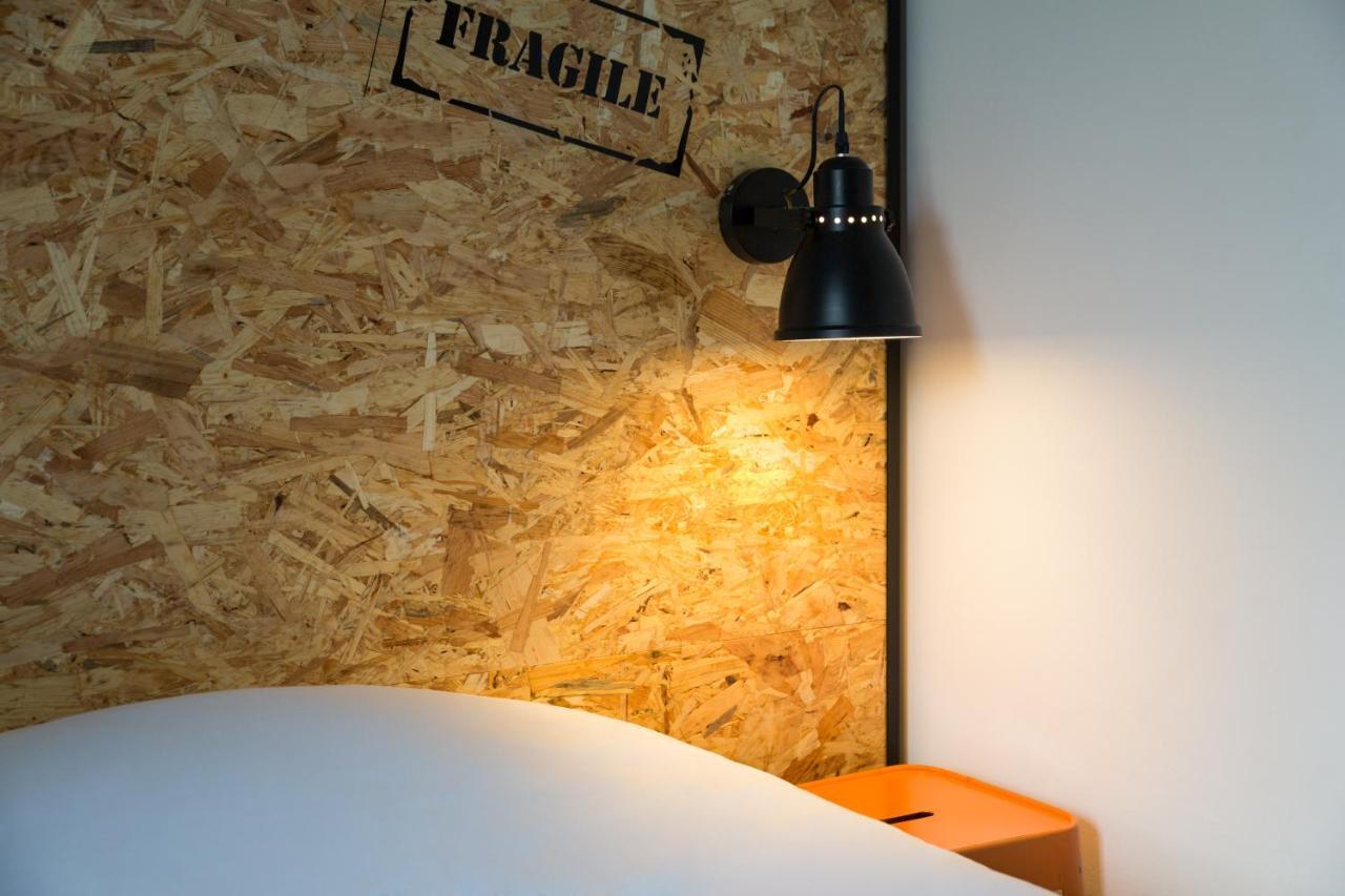 The Originals Access, Hotel Clermont-Ferrand Nord Châteaugay Zewnętrze zdjęcie